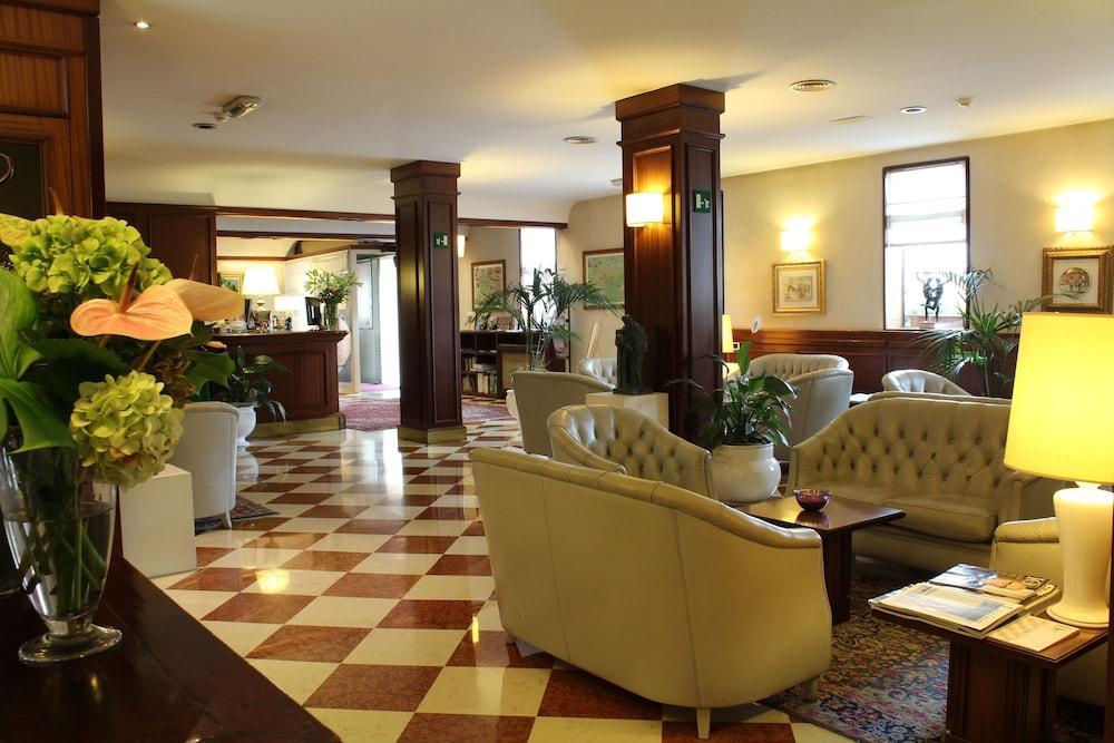 Hotel Alla Torre Καστελφράνκο Βένετο Εξωτερικό φωτογραφία
