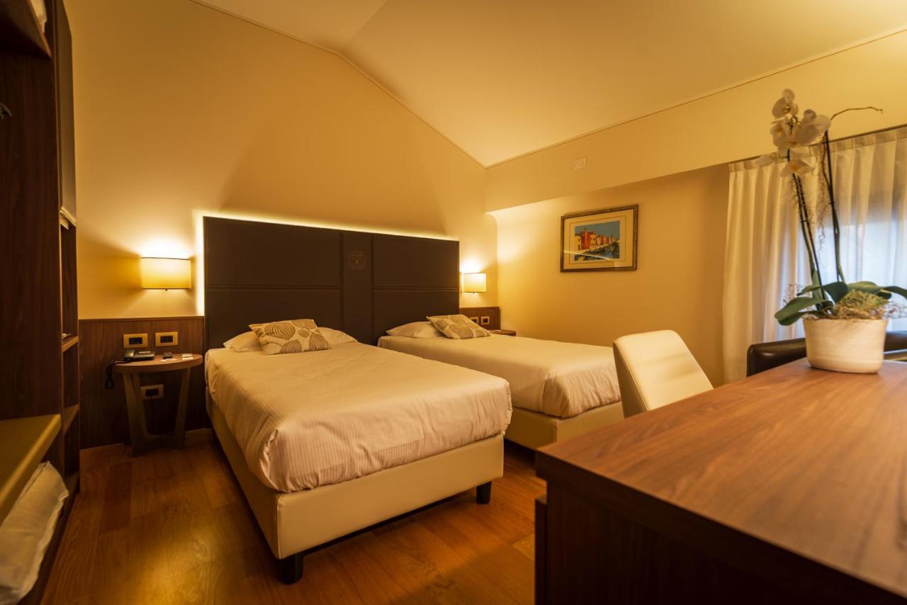 Hotel Alla Torre Καστελφράνκο Βένετο Εξωτερικό φωτογραφία