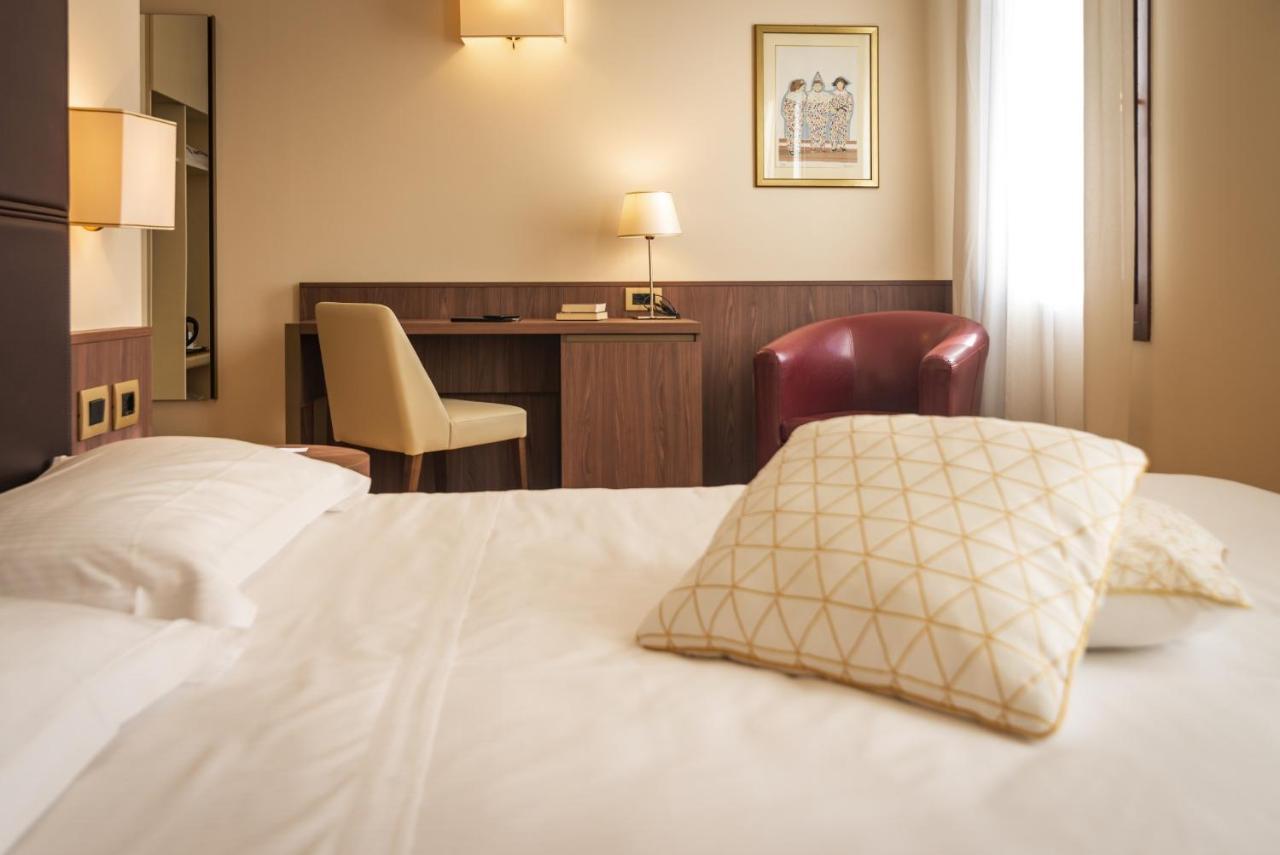 Hotel Alla Torre Καστελφράνκο Βένετο Εξωτερικό φωτογραφία