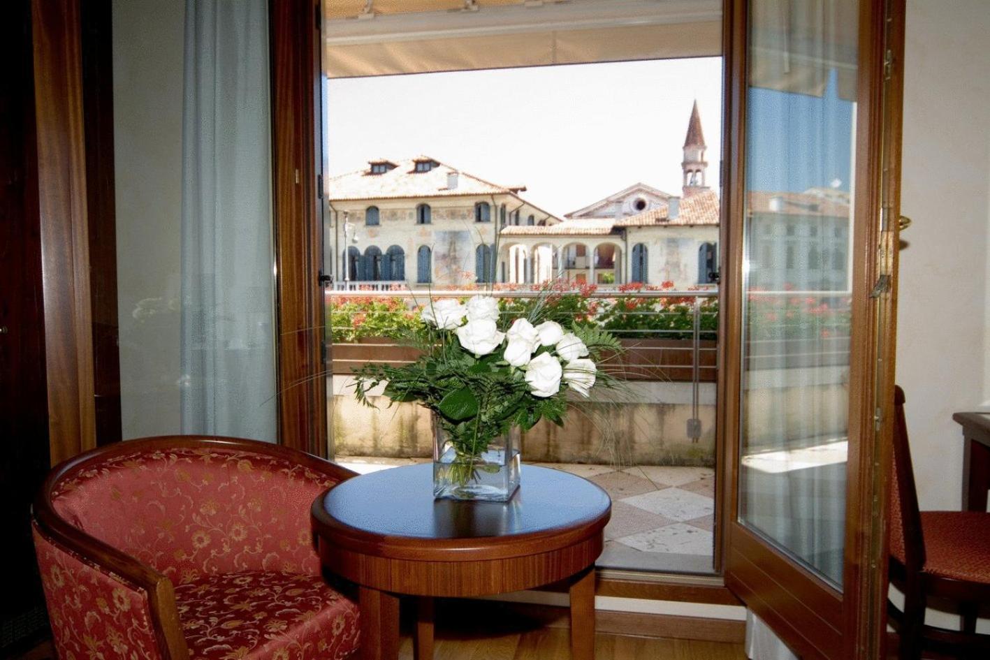Hotel Alla Torre Καστελφράνκο Βένετο Εξωτερικό φωτογραφία
