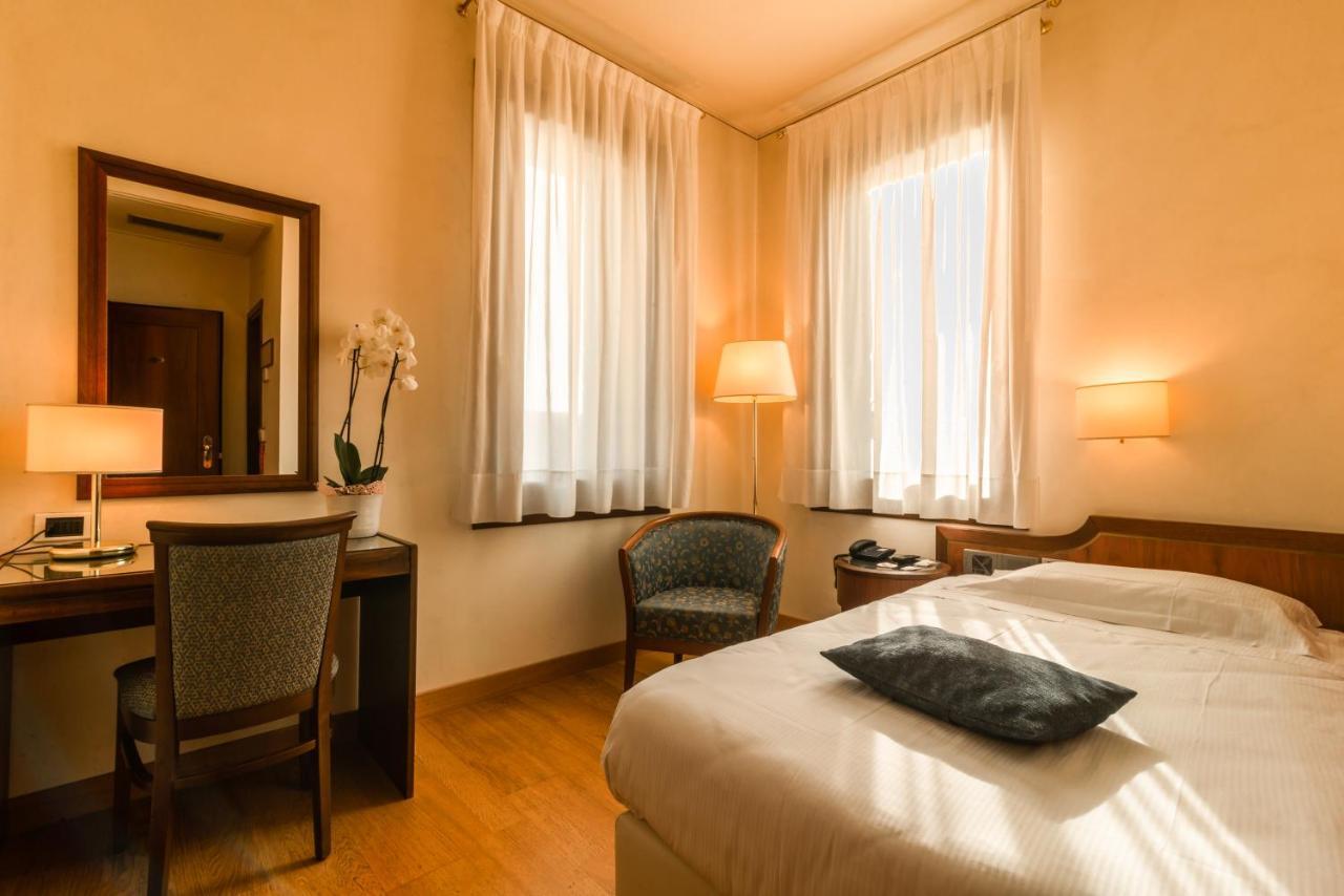 Hotel Alla Torre Καστελφράνκο Βένετο Εξωτερικό φωτογραφία