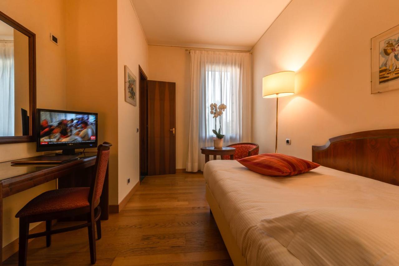 Hotel Alla Torre Καστελφράνκο Βένετο Εξωτερικό φωτογραφία